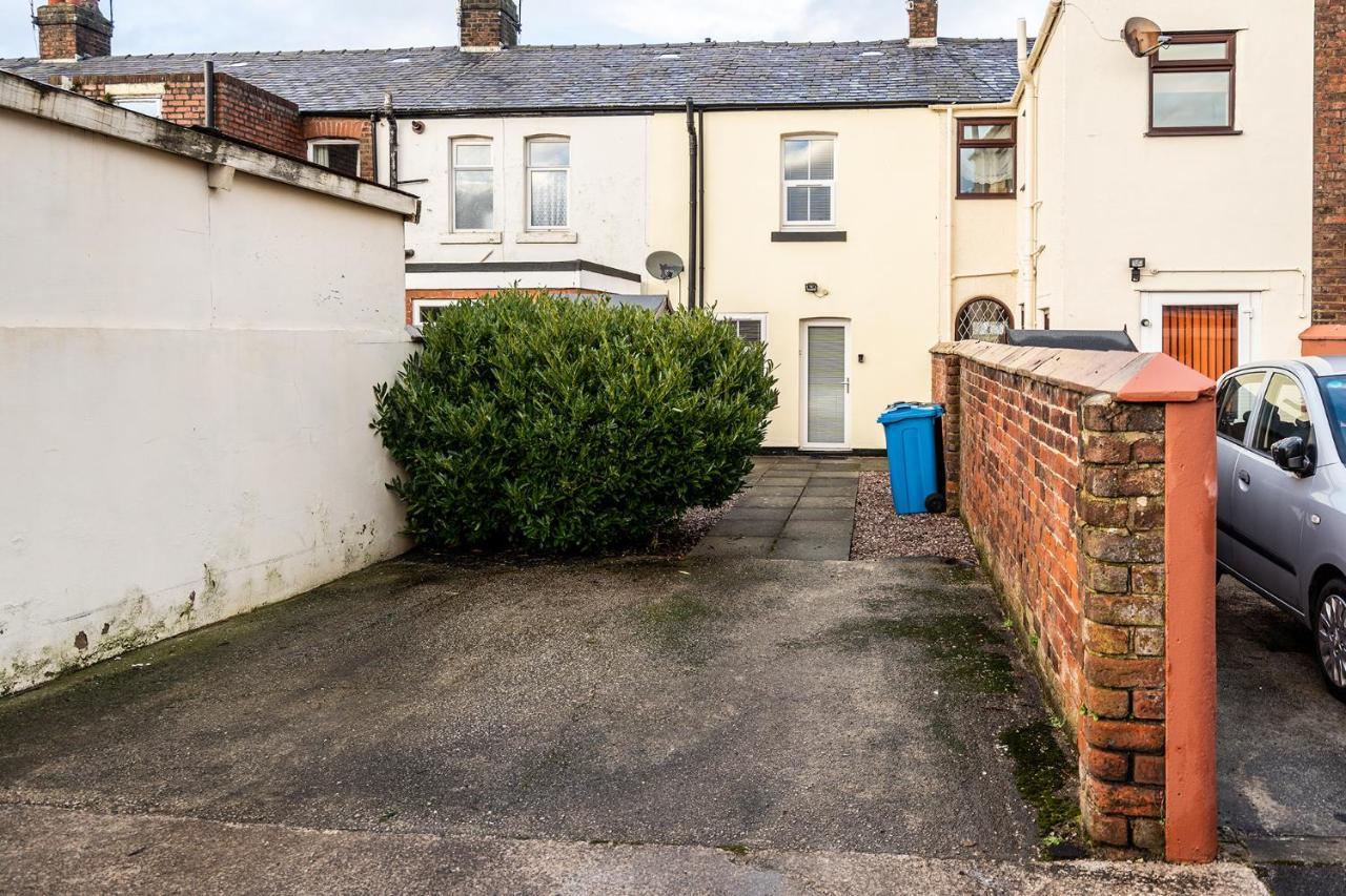 Wrea Cottage, 2 Bedrooms Wifi & Parking Near Ribby Hall Wrea Green Eksteriør bilde